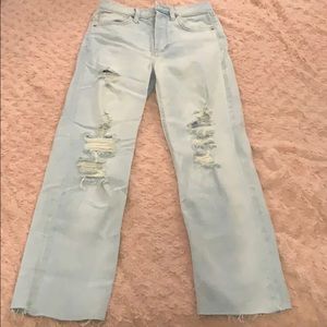 New High Rise Ripped Straight Legged Jeans NWOT